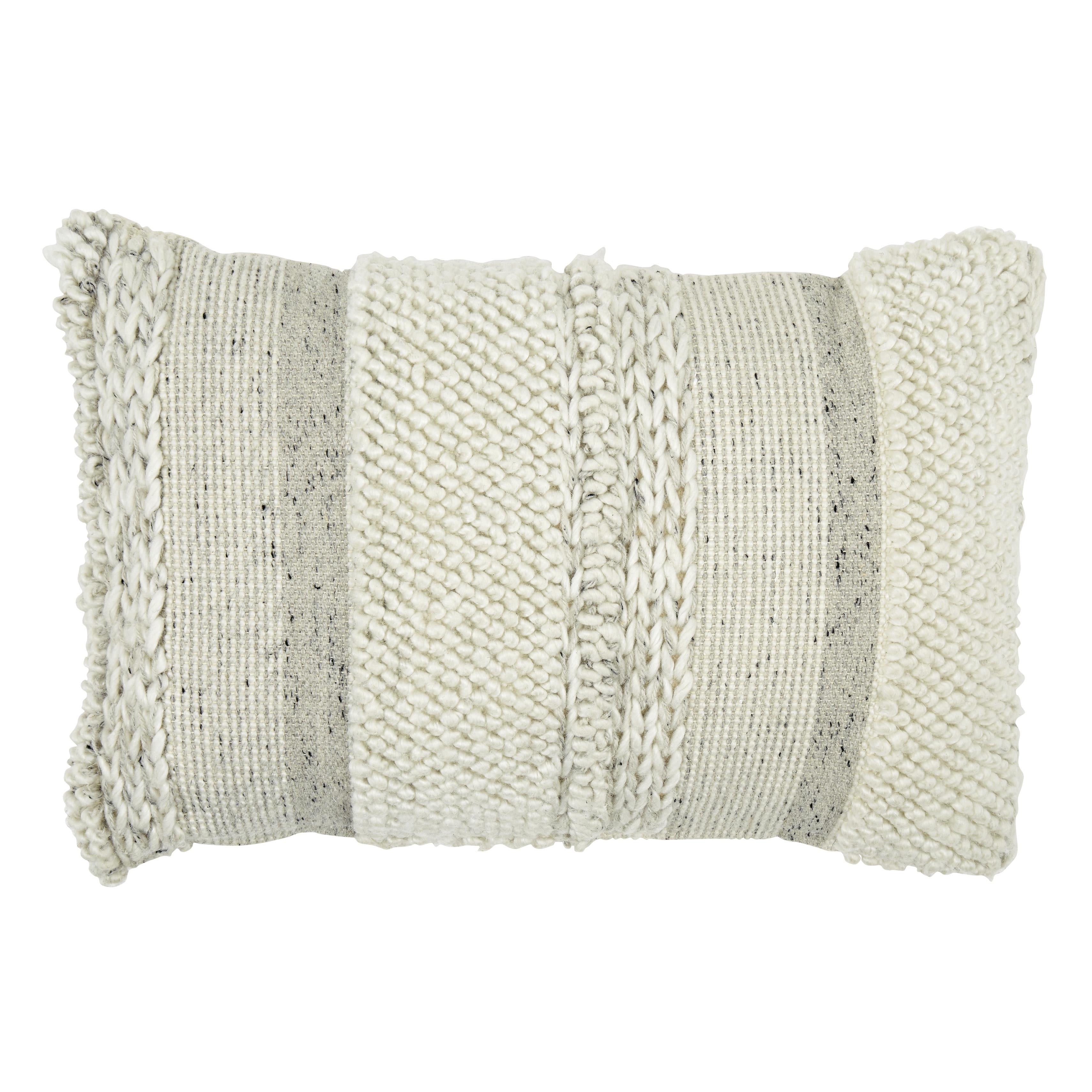 AYA　1002 Lerenza Birch Oversized Accent Ottoman - Luna Furniture