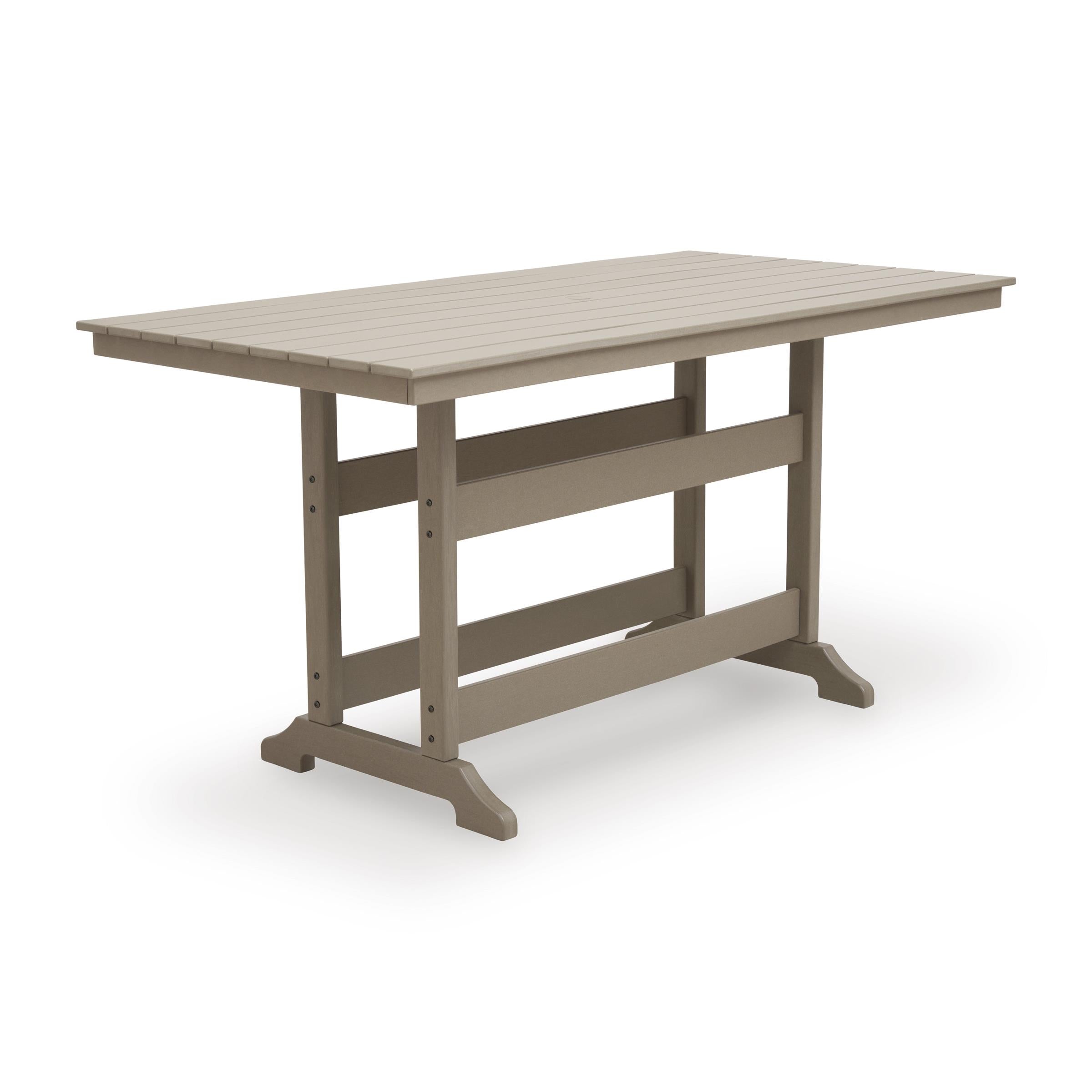 Signature Design by Ashley Seacliff Beach PCP228-642 Rectangular Count