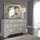  Liberty Furniture Industries Inc. Abbey Park 520-BR-QPBDMC 6 pc Queen Panel Bedroom Set IMAGE 5
