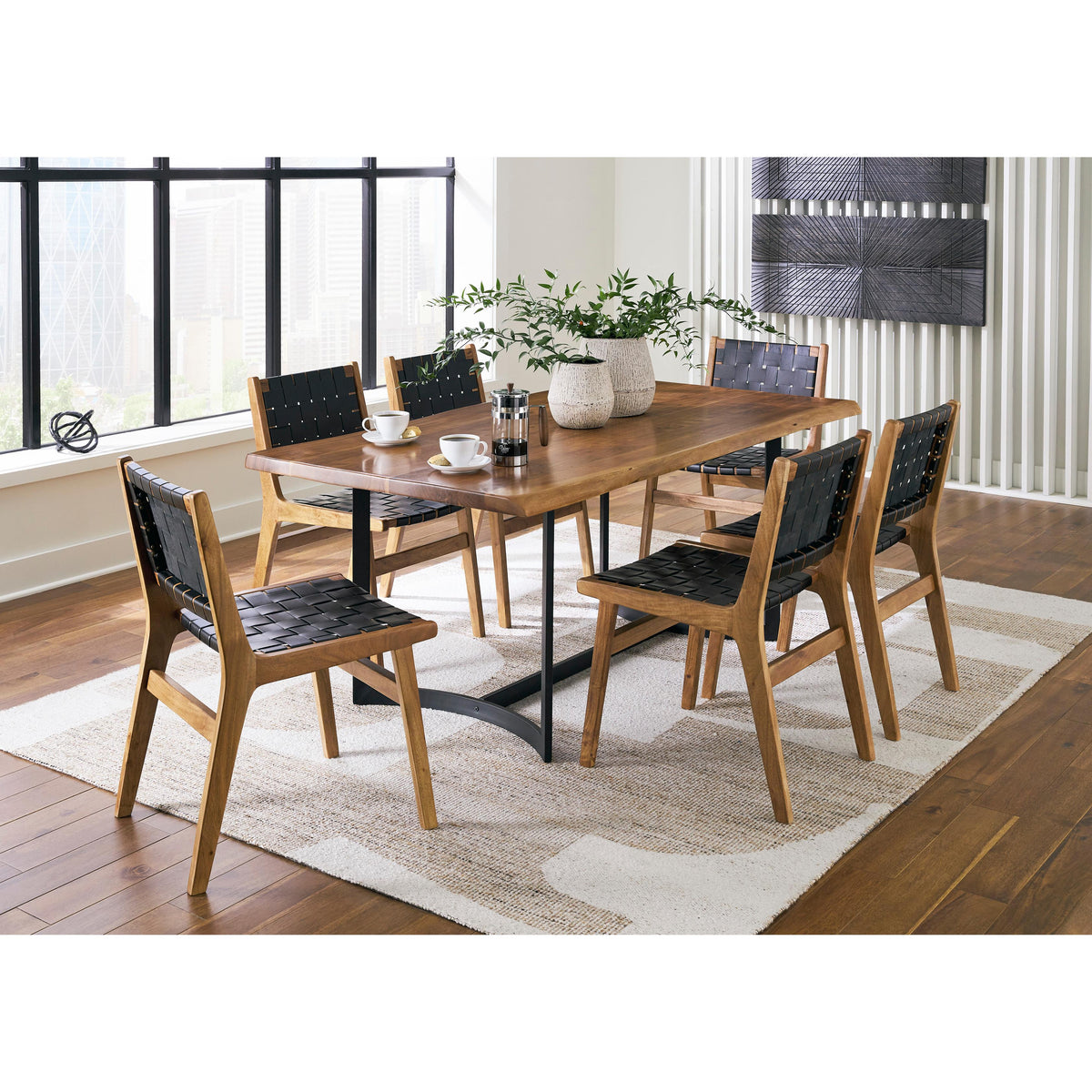 Signature Design by Ashley Fortmaine D872 7 pc Dining Set