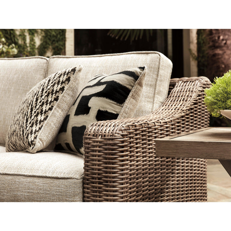 Signature Design by Ashley Outdoor Seating Sectionals P791-854/P791-846/P791-851 IMAGE 4