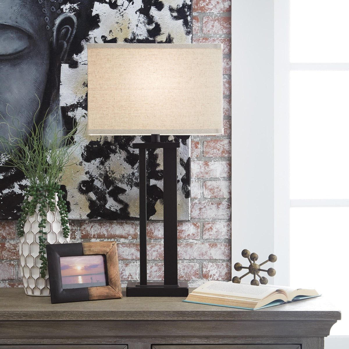 Signature Design by Ashley Aniela Table Lamp L204074