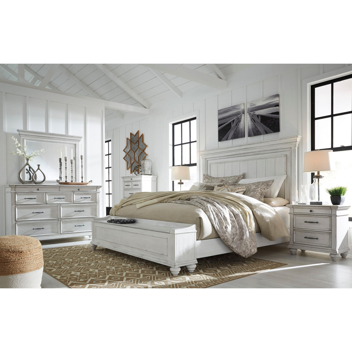 Benchcraft Kanwyn Queen Panel Bed with Storage B777-57/B777-54S/B777-9