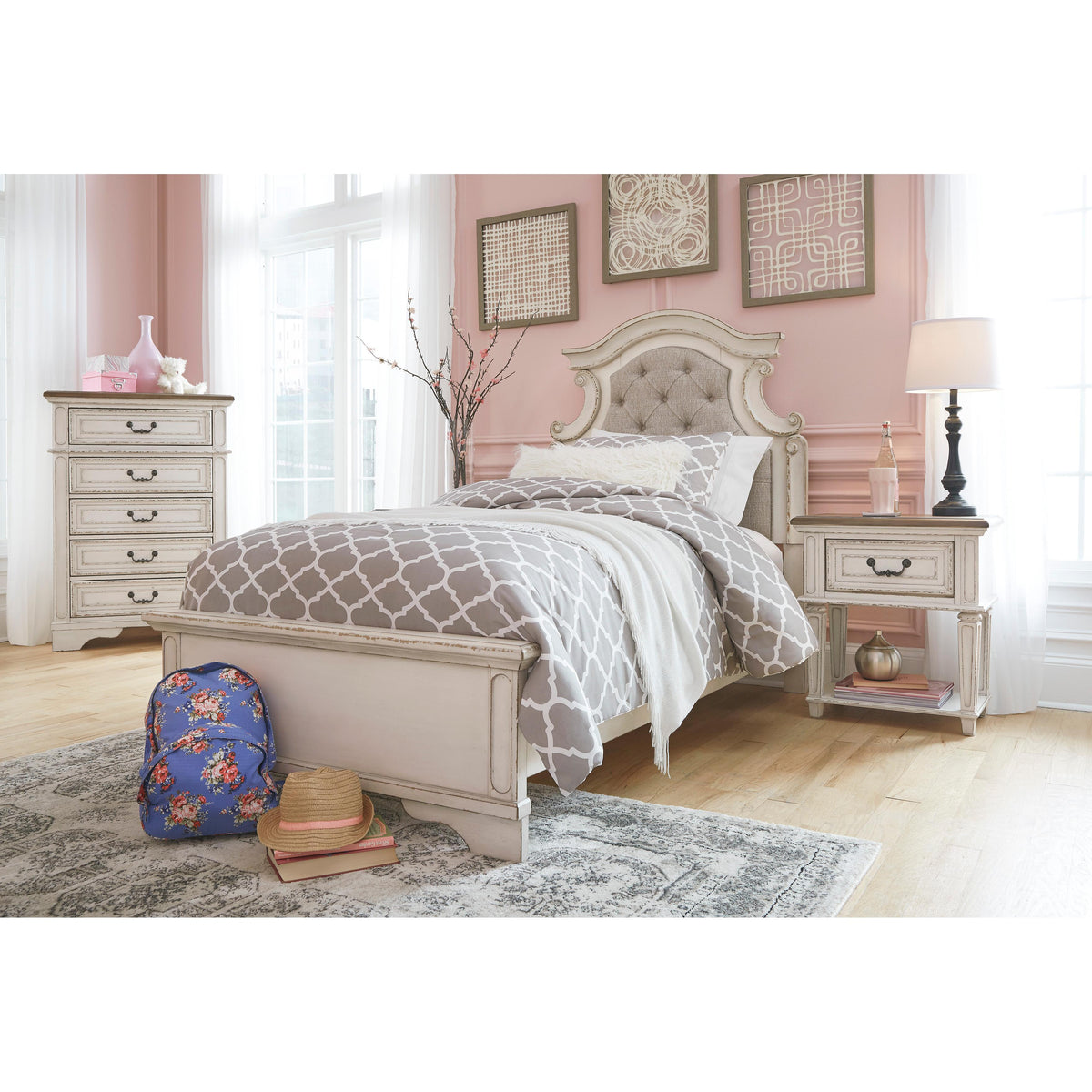Signature Design by Ashley Realyn B743B13 Twin Panel Bed