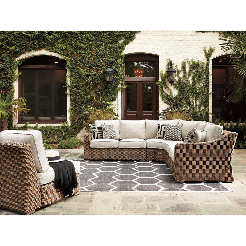 Signature Design by Ashley Outdoor Seating Sectionals P791-854/P791-851 IMAGE 4