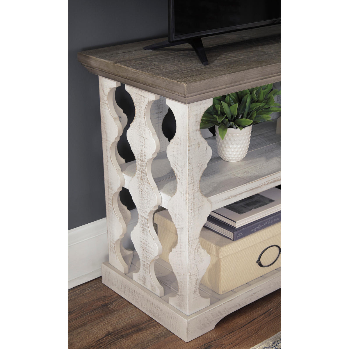 Signature Design by Ashley Havalance Sofa Table T814-5