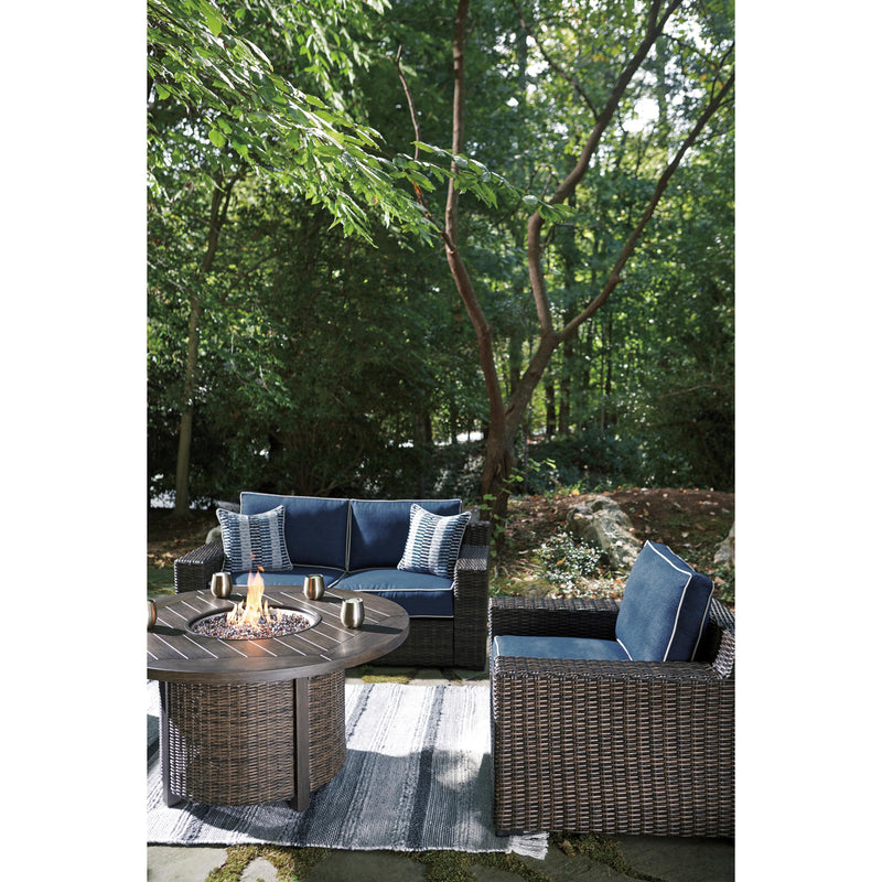 Signature Design by Ashley Outdoor Seating Loveseats P783-835 IMAGE 11