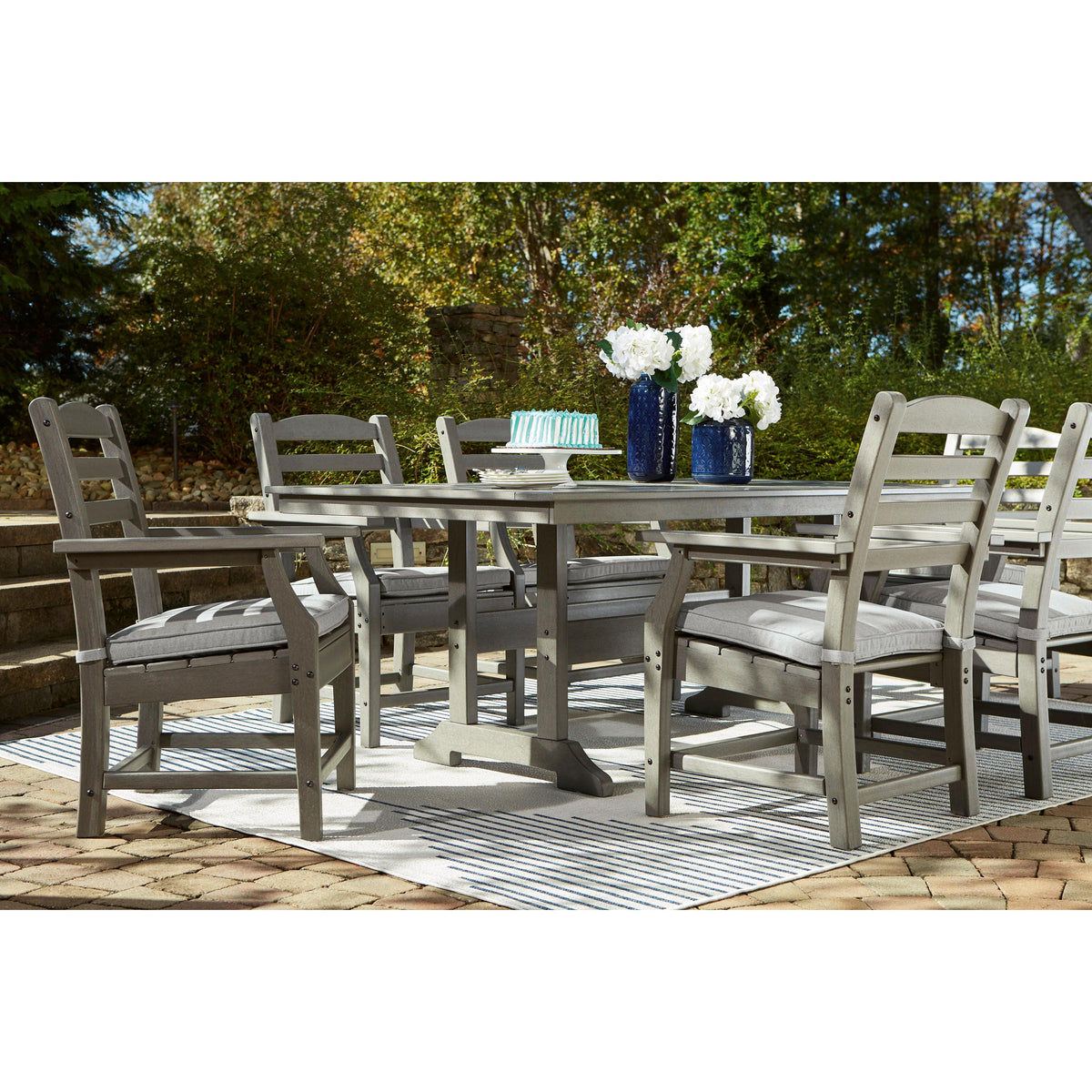Signature Design by Ashley Visola P802-625 Rectangular Dining Table wi