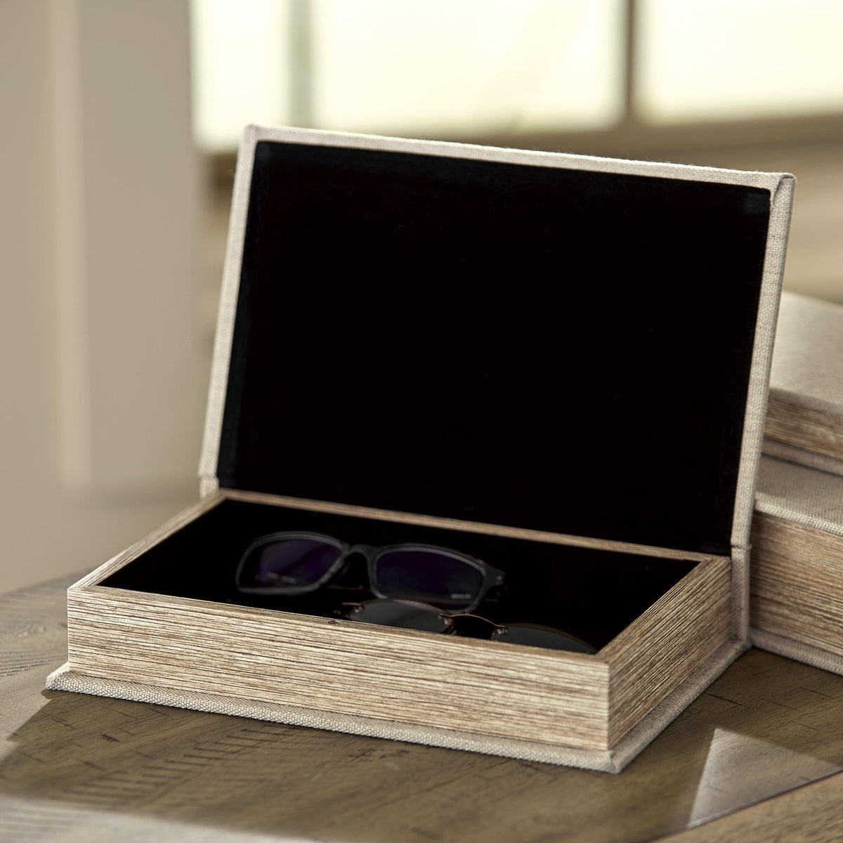 Signature Design by Ashley Jolina A2000486 Box Set