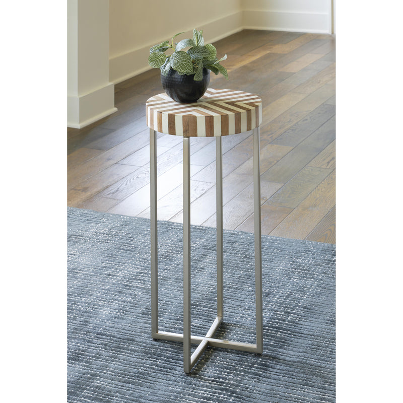 Signature Design by Ashley Cartley Accent Table A4000528 IMAGE 4