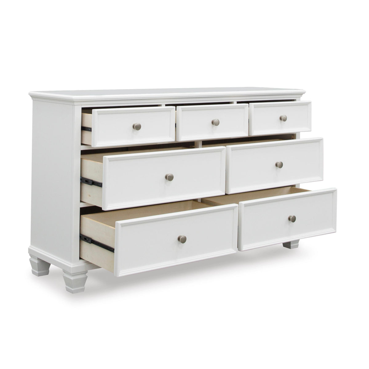 Signature Design by Ashley Fortman B680-31 Dresser
