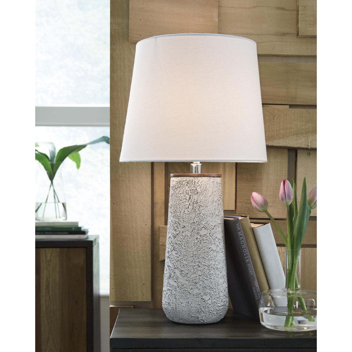 Signature Design by Ashley Chaston L204464 Metal Table Lamp