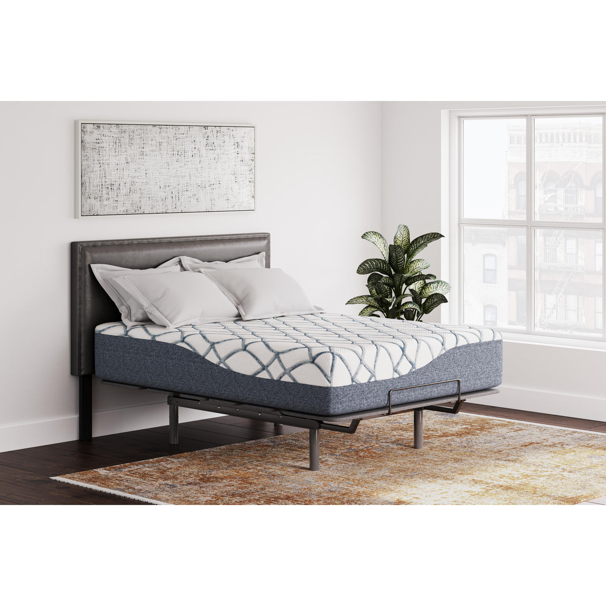 Sierra Sleep 14 Inch Chime Elite 2.0 M42741 King Mattress