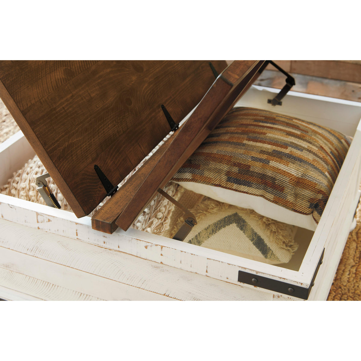 Signature Design by Ashley Wystfield T459T4 Coffee Table and Chairside