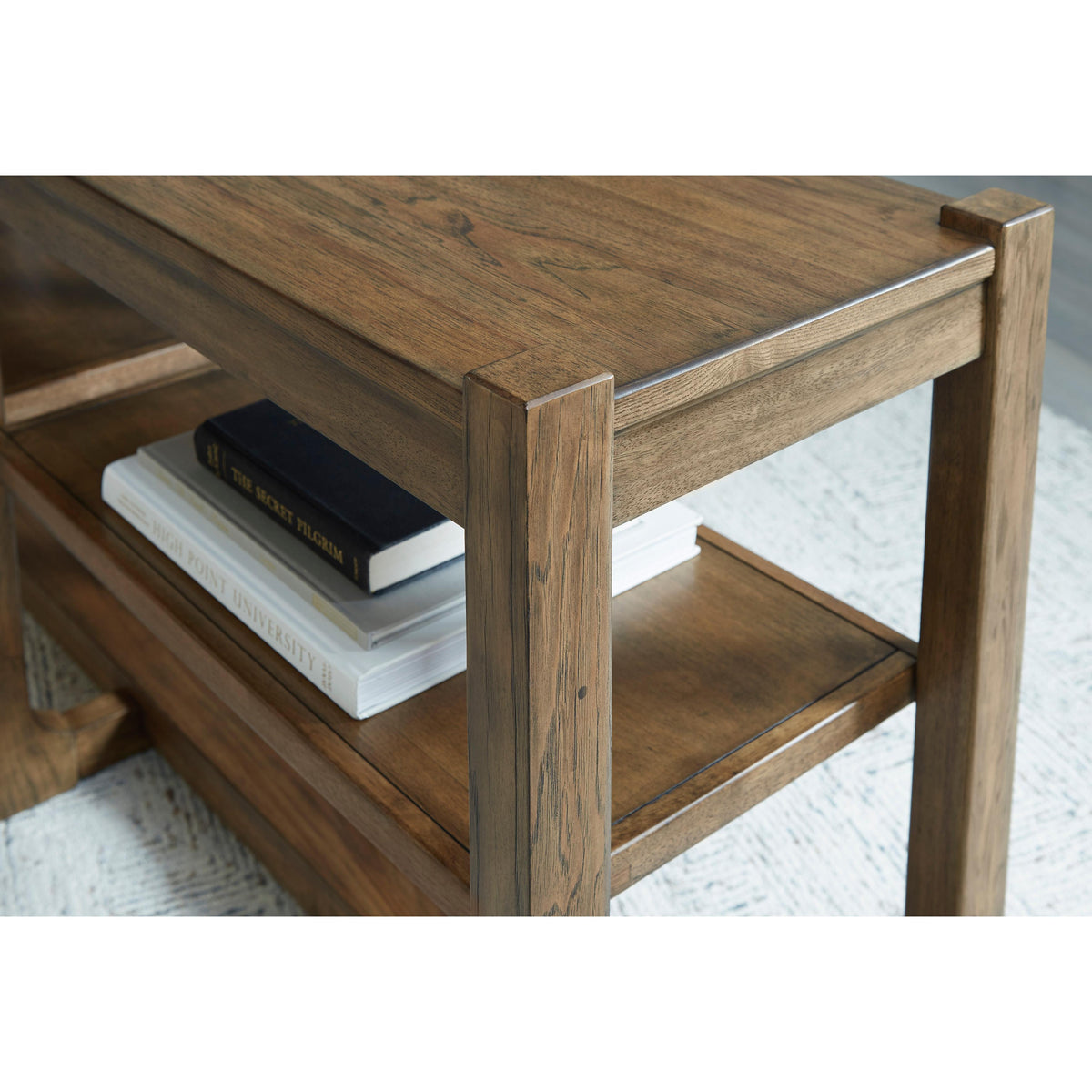 t.a.b.o.o_sho.ページ Signature Design by Ashley Cabalynn T974-4 Sofa Table