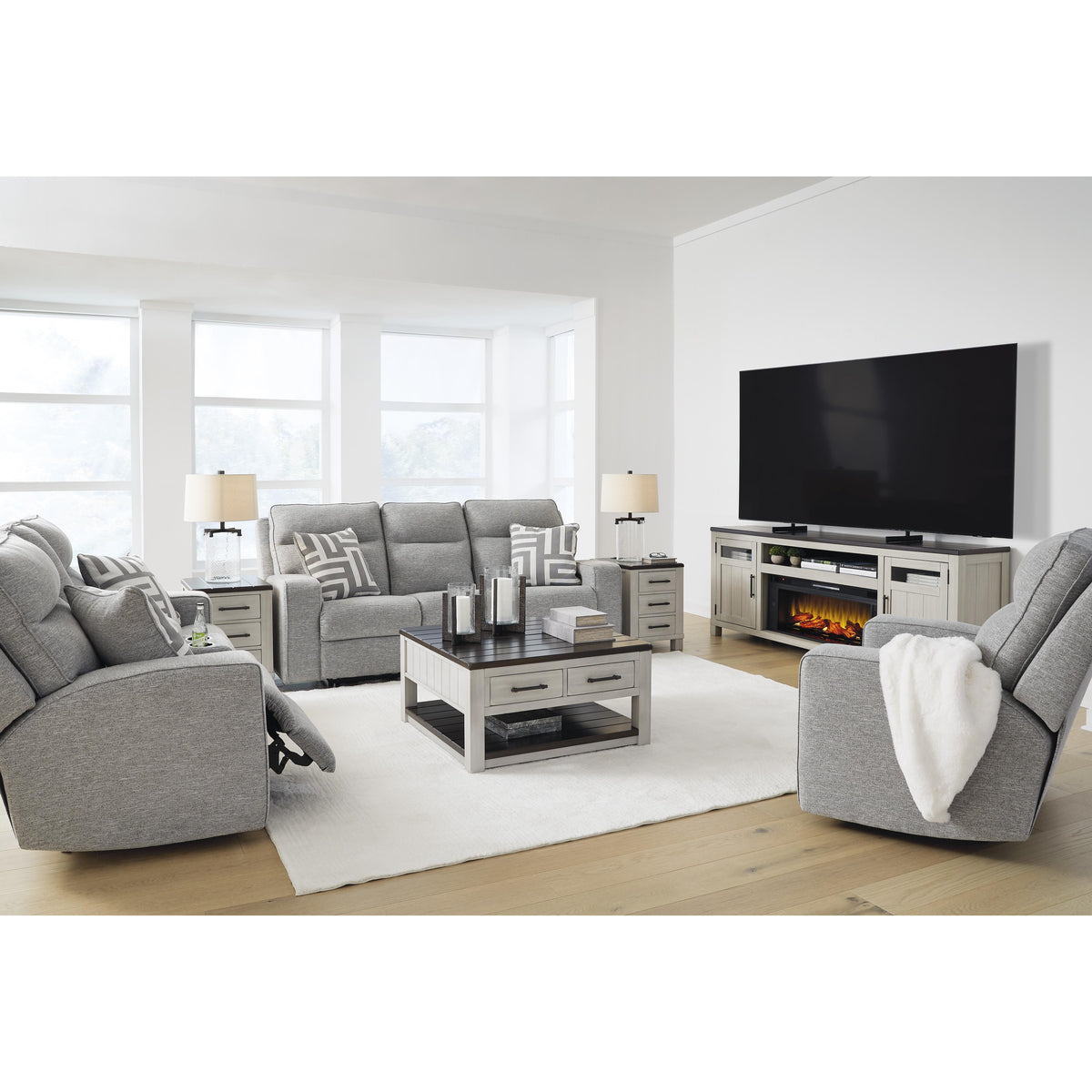 Signature Design by Ashley Biscoe 9050313 Power Recliner with Adjustab