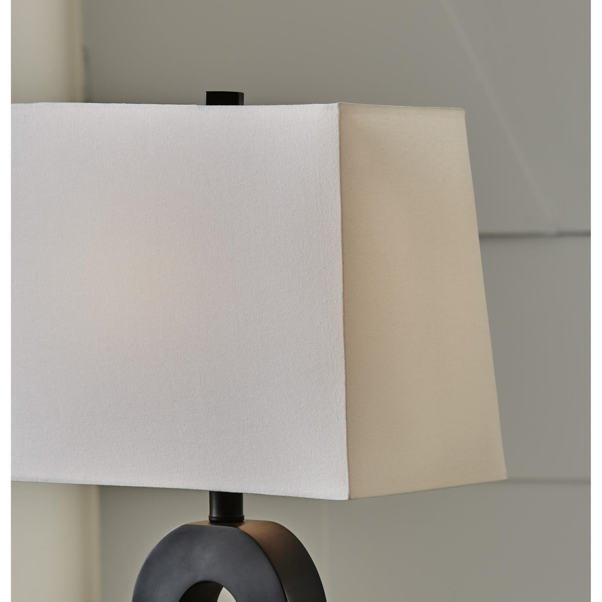 Signature Design by Ashley Markellton L243344 Poly Table Lamp