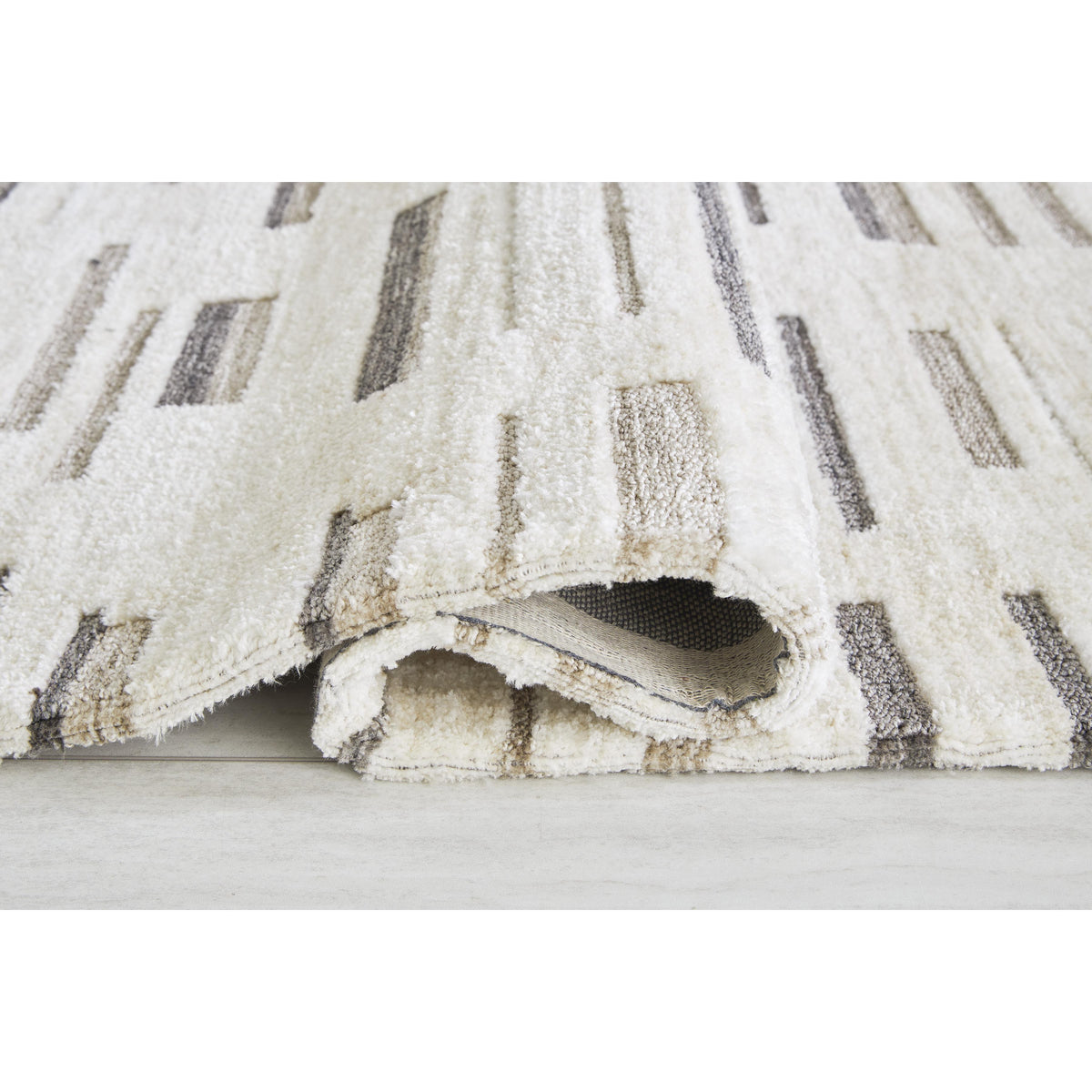 Signature Design by Ashley Leesdale R406421 Large Rug