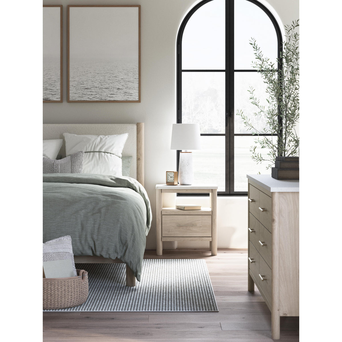 Signature Design by Ashley Cadmori B2615-231 Six Drawer Dresser