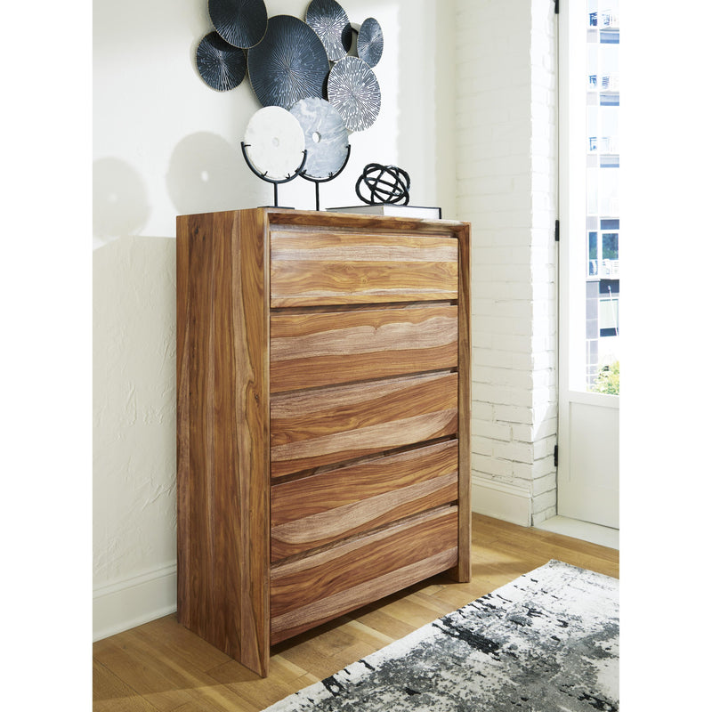 Signature Design by Ashley Dressonni B790-46 Five Drawer Chest Signature Design by Ashley Dressonni B790-46 Five Drawer Chest