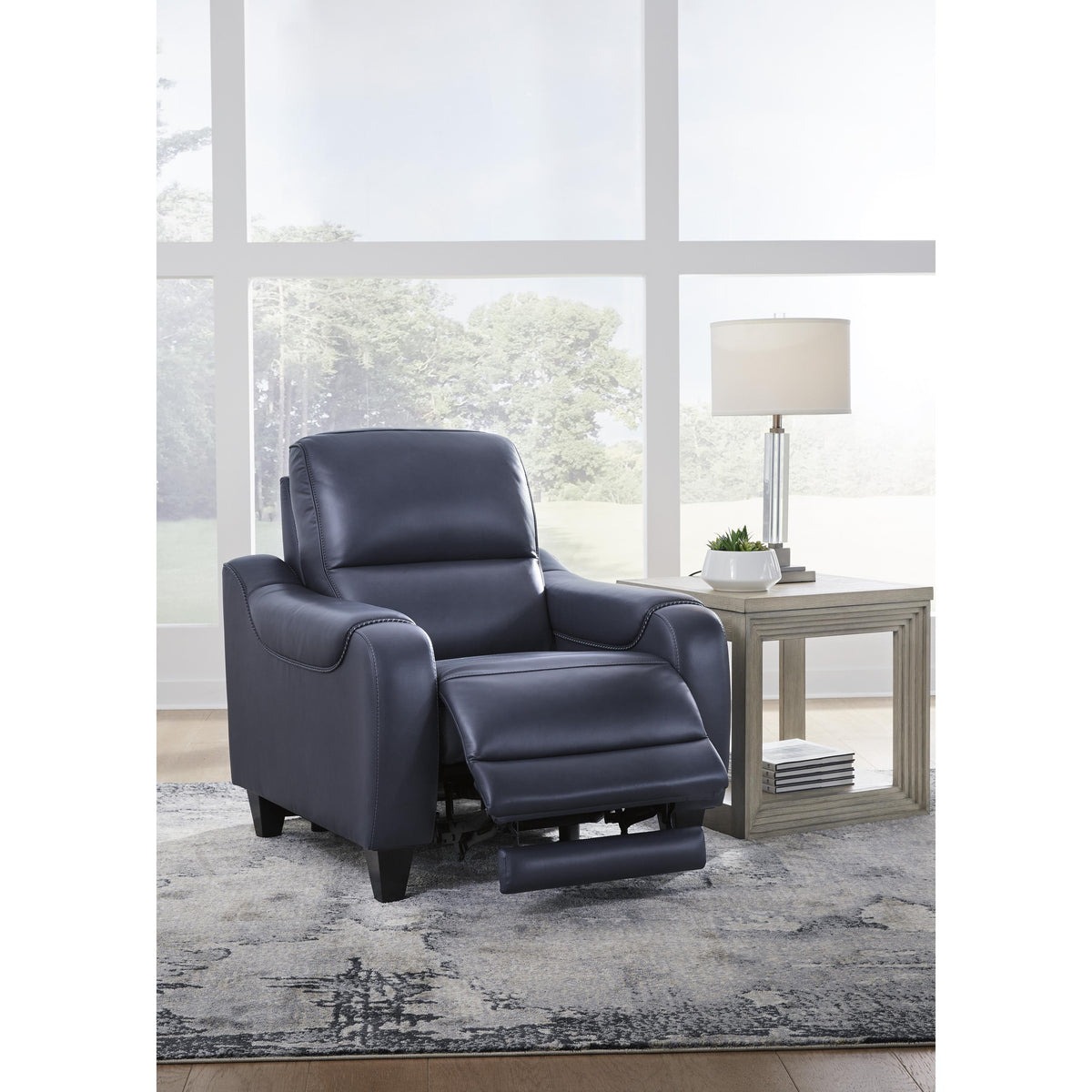 Signature Design by Ashley Mercomatic U7531113 Power Recliner with Adj