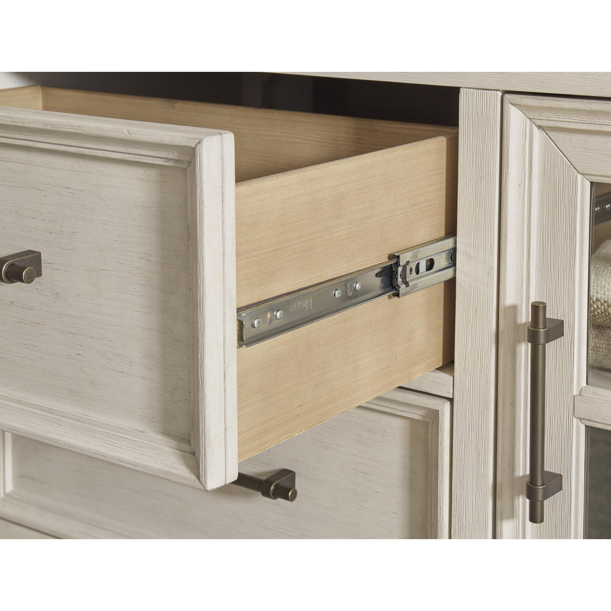 Benchcraft Shaybrock B683-48 Door Chest
