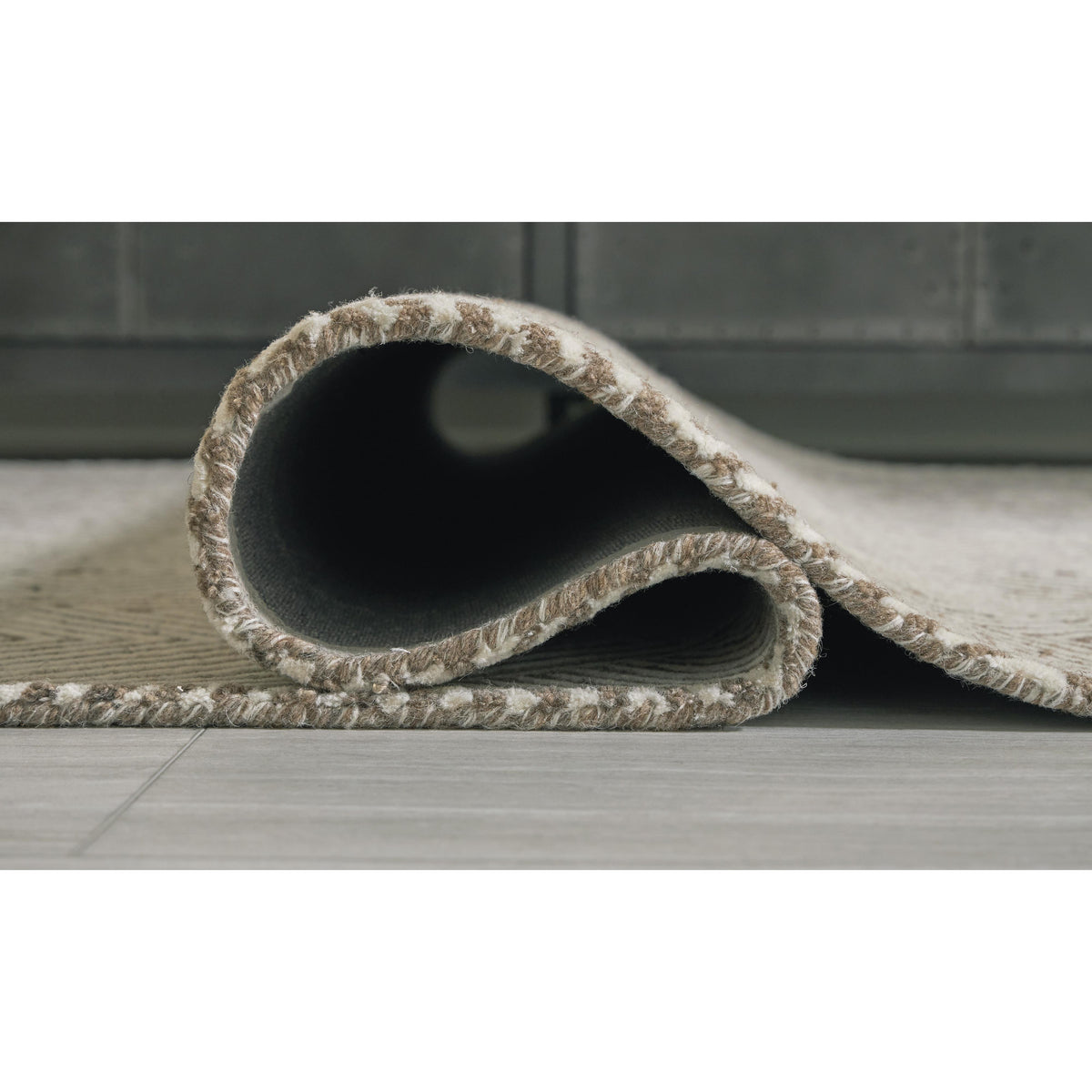 Signature Design by Ashley Jadott R406802 Medium Rug