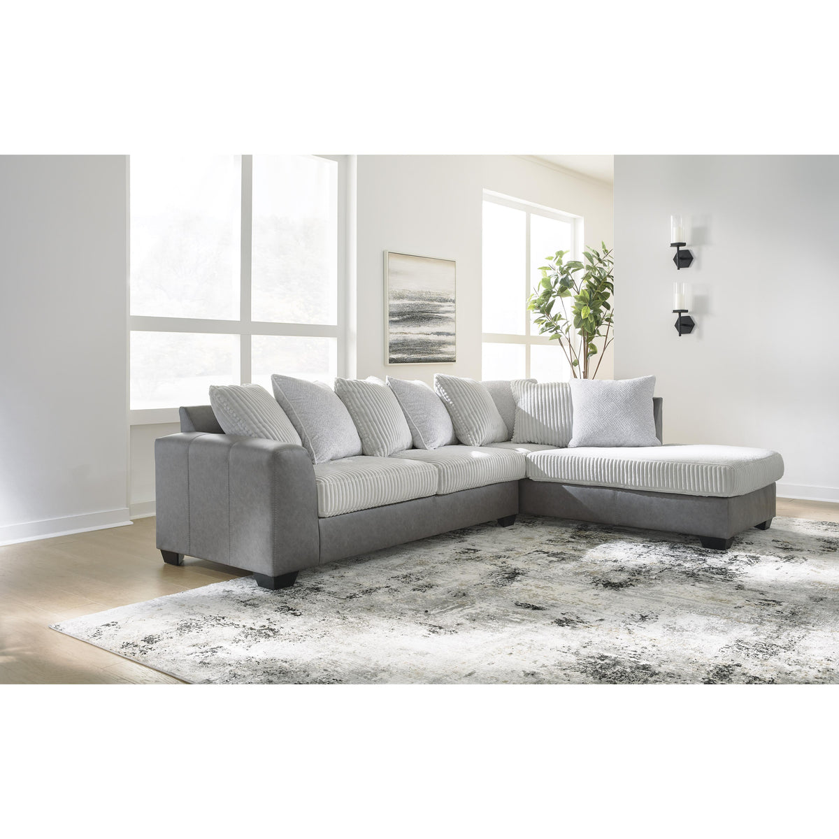 Benchcraft Clairette Court 31503S2 2 pc Sectional with Chaise