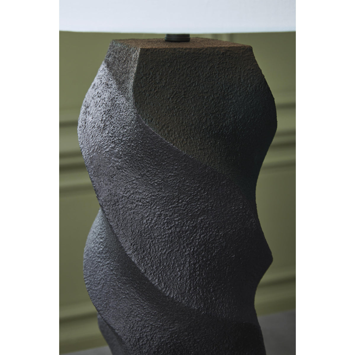 Signature Design by Ashley Amillion L235904 Poly Table Lamp
