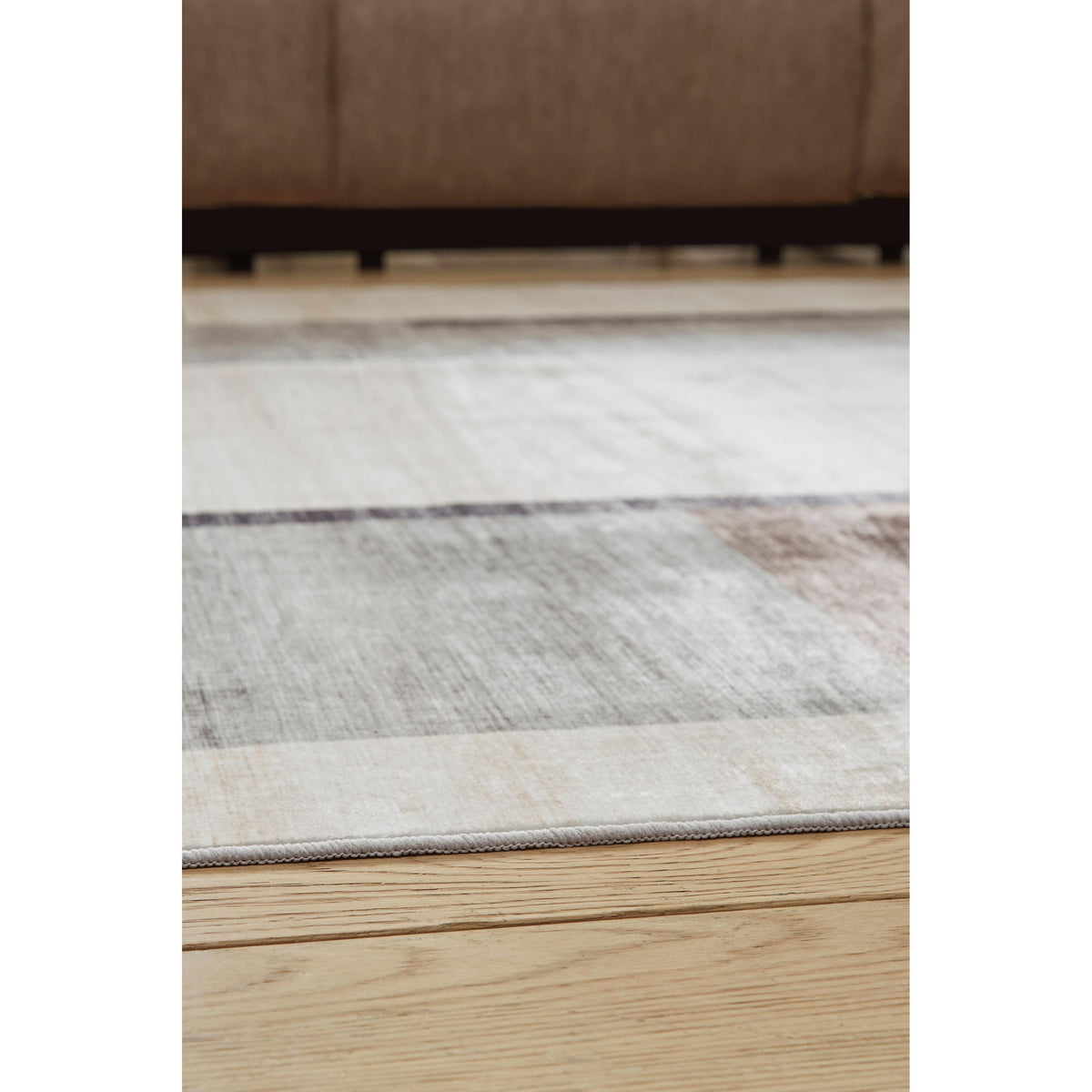 Signature Design by Ashley Larkport R407412 Washable Medium Rug