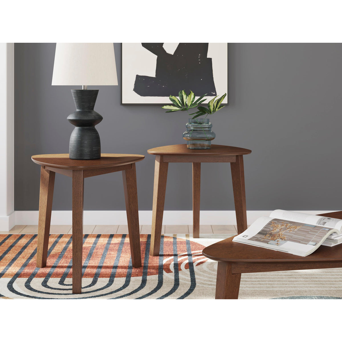 Signature Design by Ashley Lyncott T135-13 Occasional Table Set