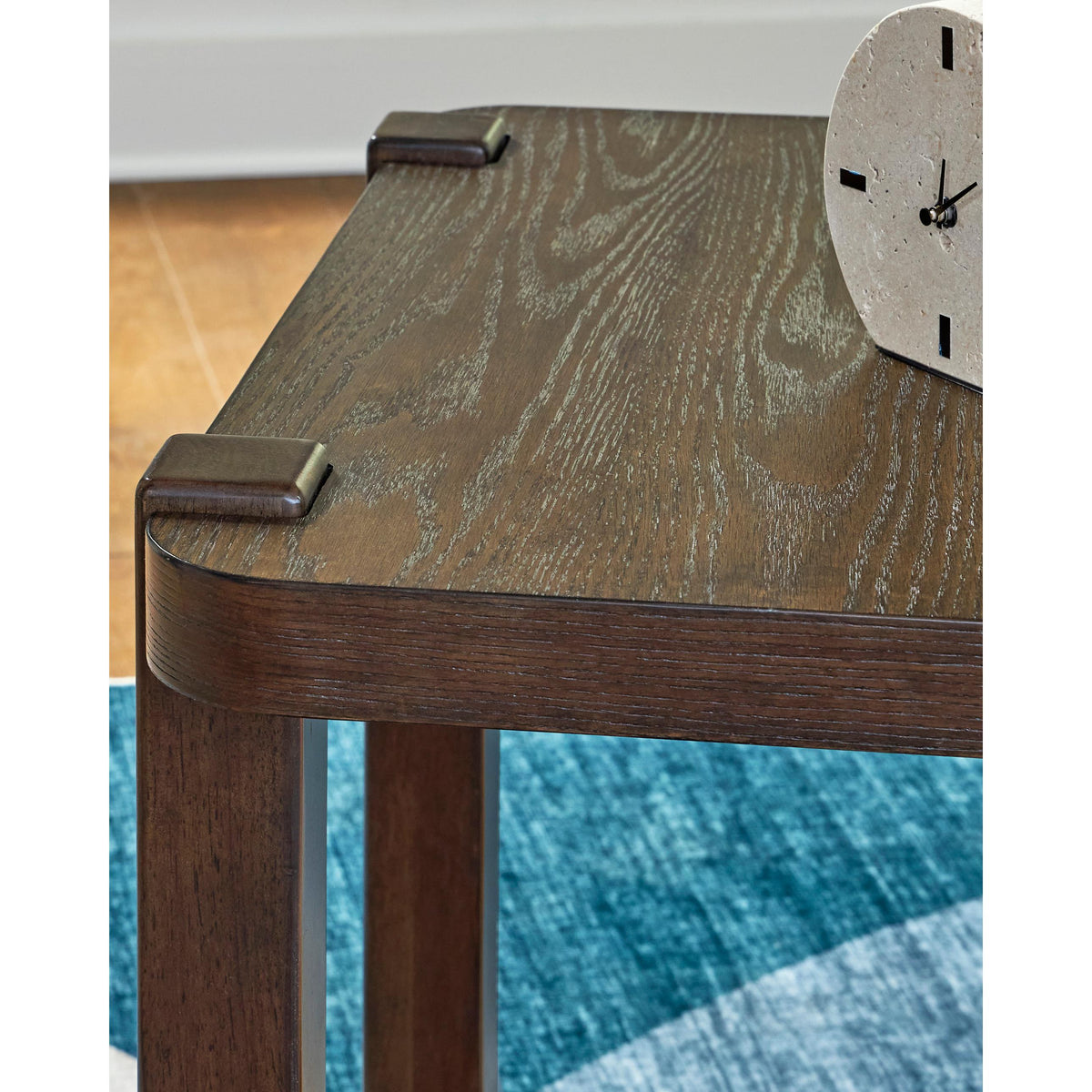 家具 rttt Signature Design by Ashley Living Room Breckington End Table T856