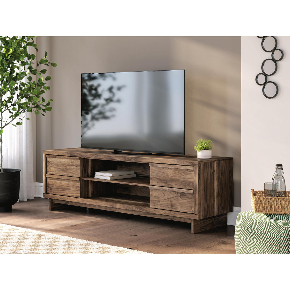 Signature Design by Ashley Zadilyn W3367-68 XL TV Stand with Fireplace Signature Design by Ashley Zadilyn W3367-68 XL TV Stand with Fireplace