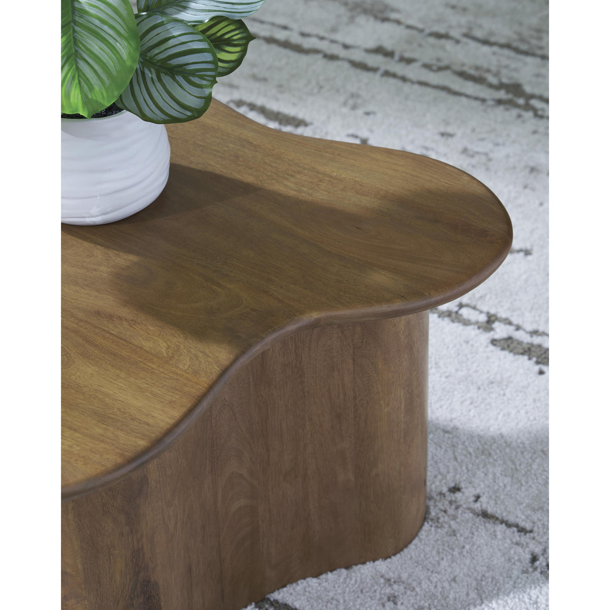 Signature Design by Ashley Abeford A4000711 Accent Cocktail Table Set