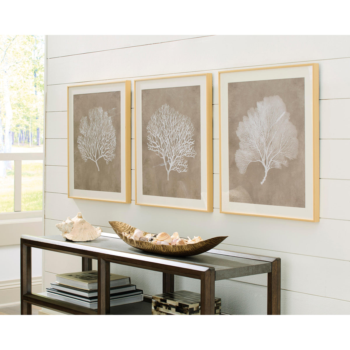 Signature Design by Ashley Hendridge A8000486 Wall Art Set