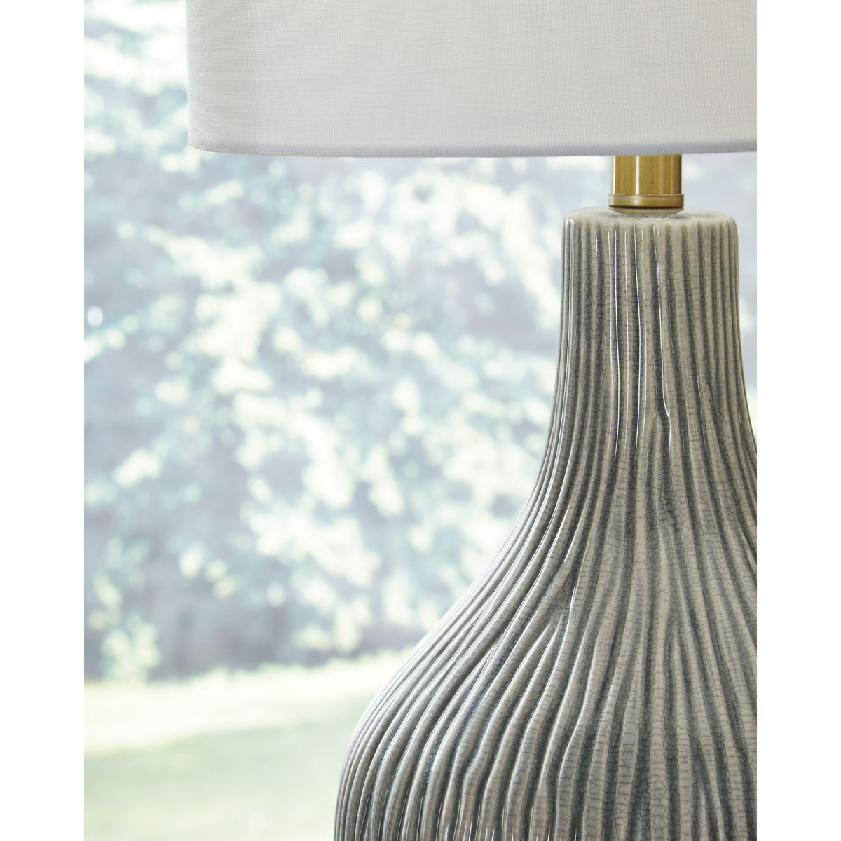 Signature Design by Ashley Judlen L100844 Ceramic Table Lamp