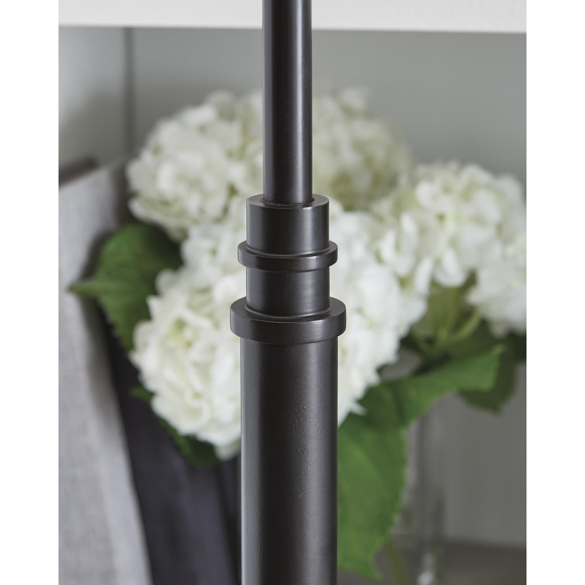 Signature Design by Ashley Wimner L208464 Metal Table Lamp