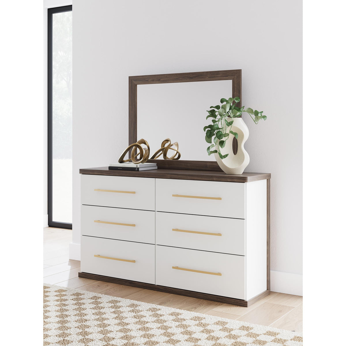 Signature Design by Ashley Kendanport PCB1108B1 Dresser and Mirror