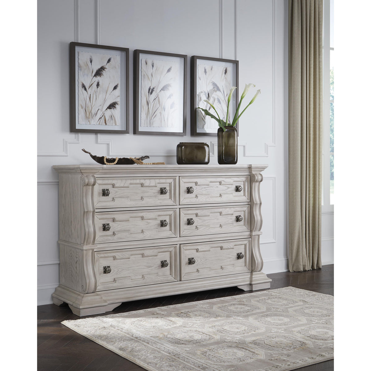Signature Design by Ashley Bruchandi PCB948-31 Dresser
