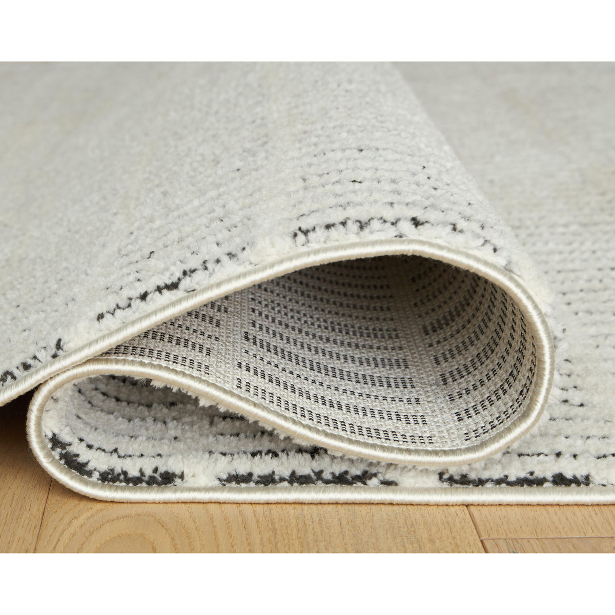 Signature Design by Ashley Turinwith R407551 Large Rug