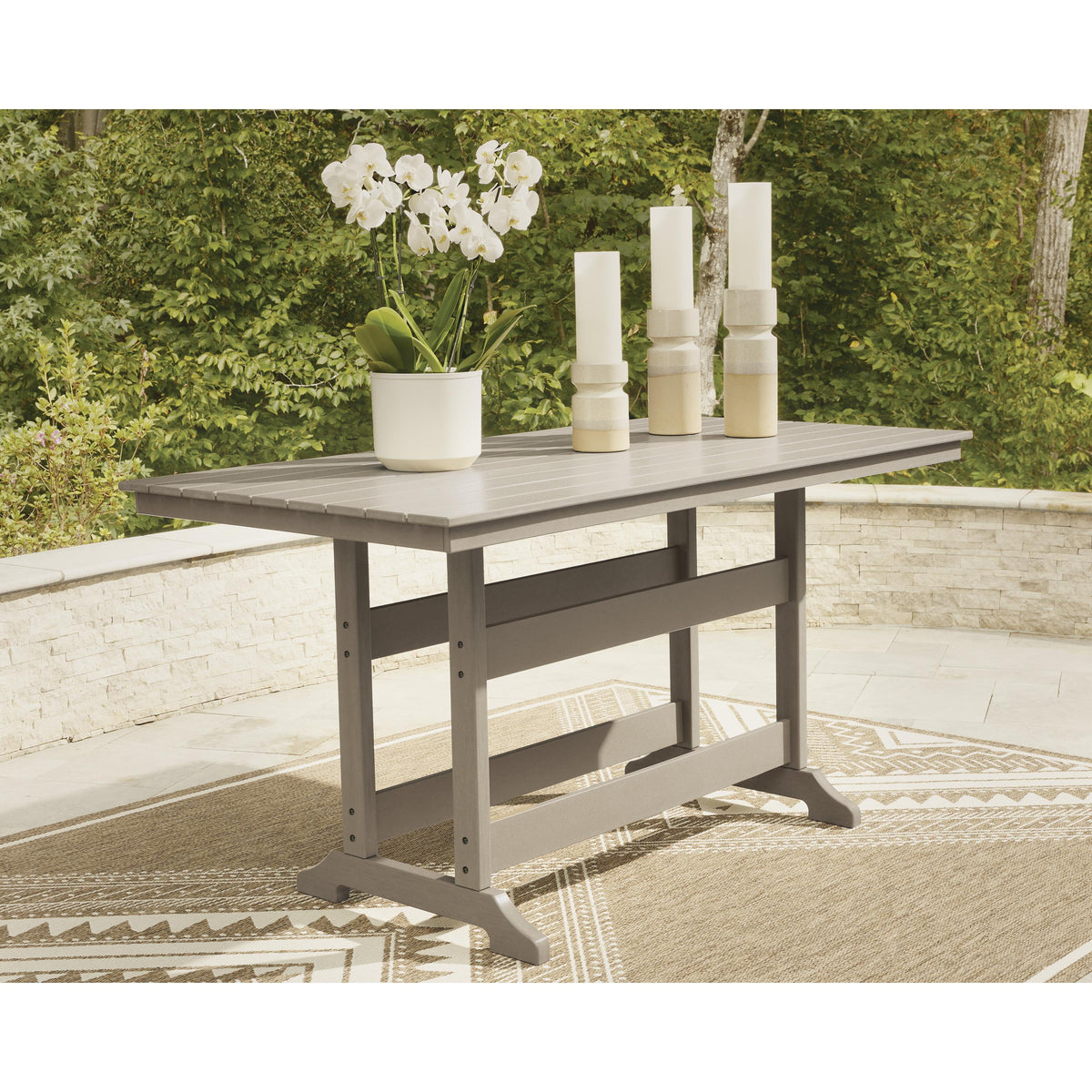 Signature Design by Ashley Seacliff Beach PCP228-642 Rectangular Count