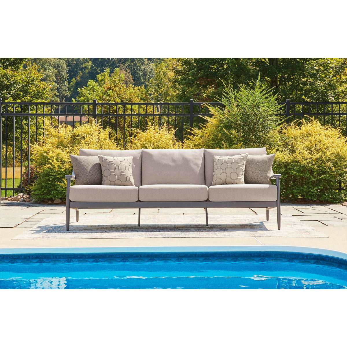 Signature Design by Ashley Ocean Beach PCP510-838 Sofa with Cushion