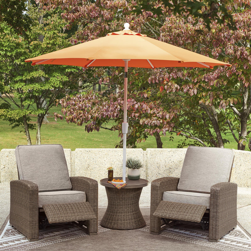 Signature Design by Ashley Laguna Heights PCP790-706 Round End Table w