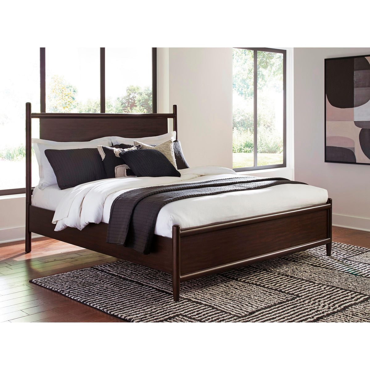 Benchcraft Dantenton Queen Panel Bed B611-181/B611-99