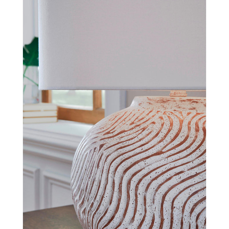 Signature Design by Ashley Vien Table Lamp L100894