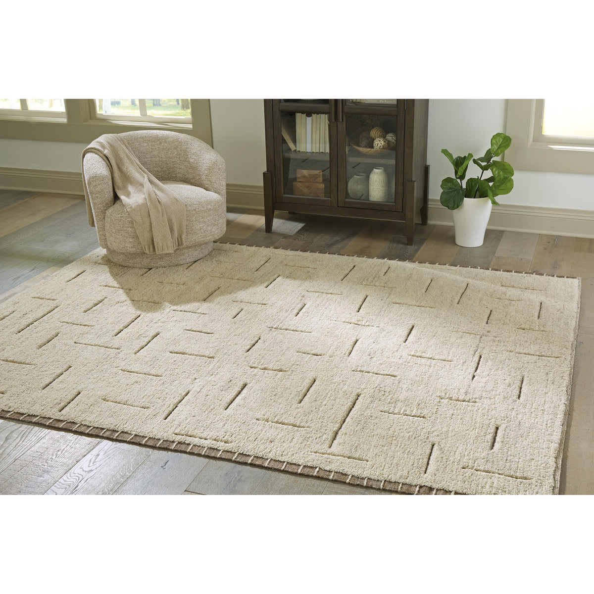 Signature Design by Ashley Clayman R408341 Large Rug